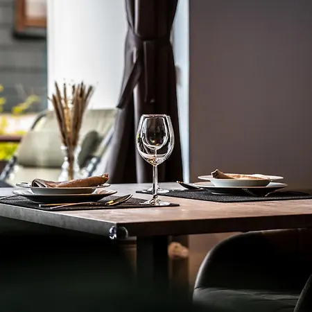 Apartman Stanma Luchspartment Ruhig Und Zentral Mit Grossem Balkon Und Kostenlosem Parkplatz
