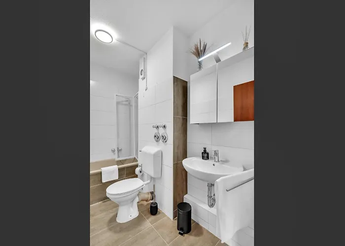 Stanma Luchspartment Ruhig Und Zentral Mit Großem Balkon Und Kostenlosem Parkplatz